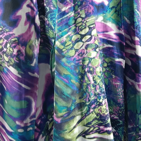 Stepping Out Dress. - Picture 7 of 11